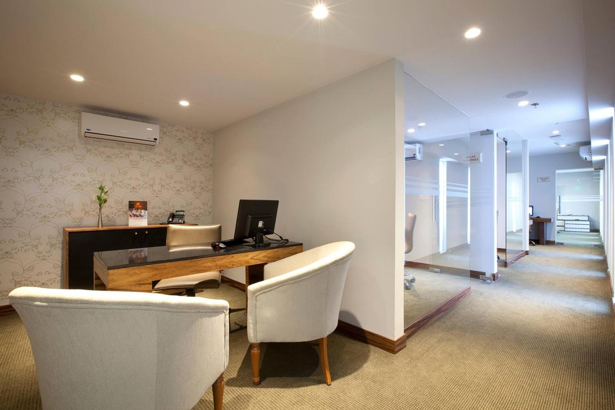 Marriott Hotel 5*